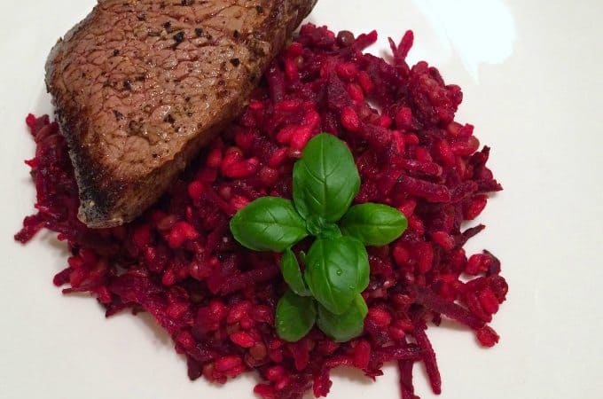 farro-met-linzen-rode-biet-en-basilicumolie_1