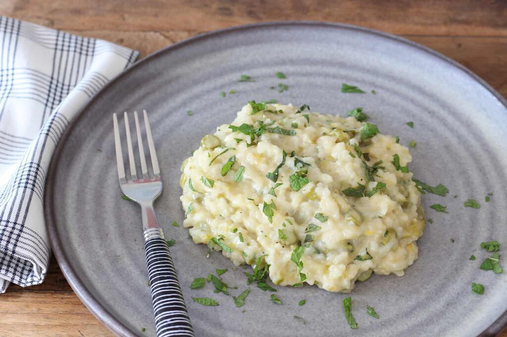 Citroenrisotto met groene asperges