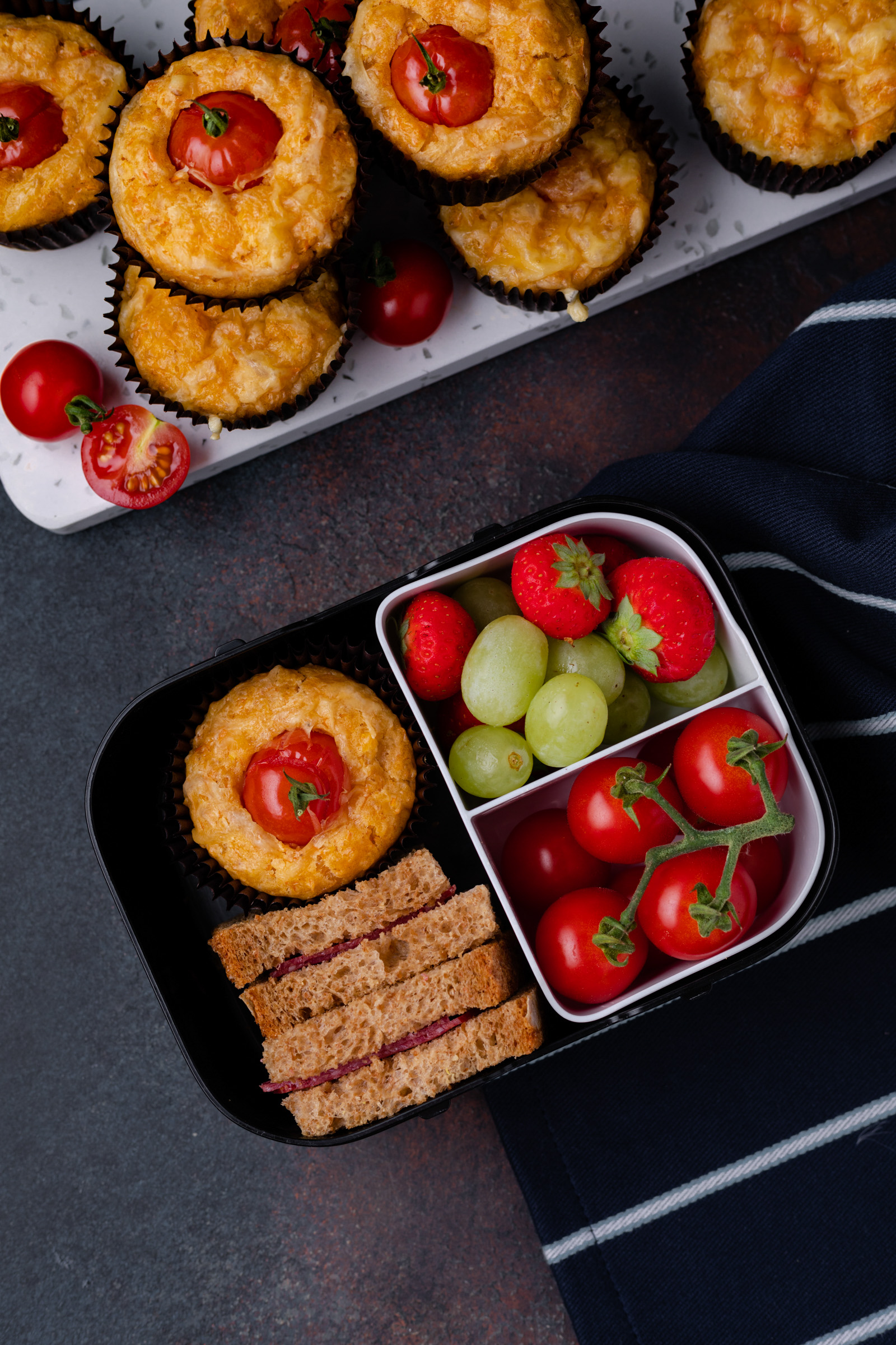hartige cupcakes met honingtomaten voor in de lunchtrommel 4