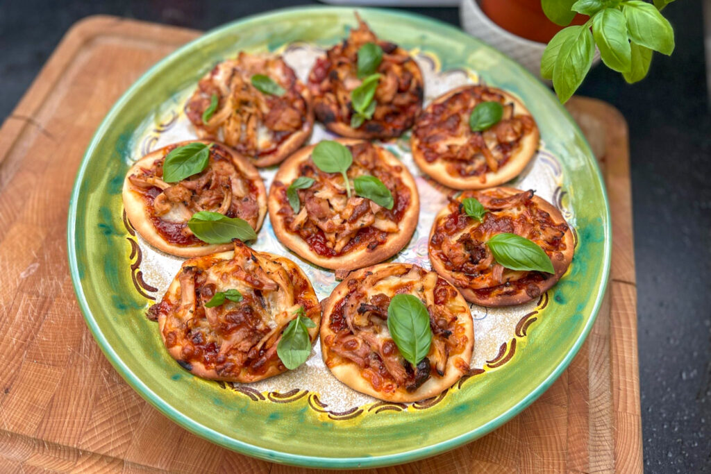 formulekip monza bbq flavoured mini pizza s van shaiff 1