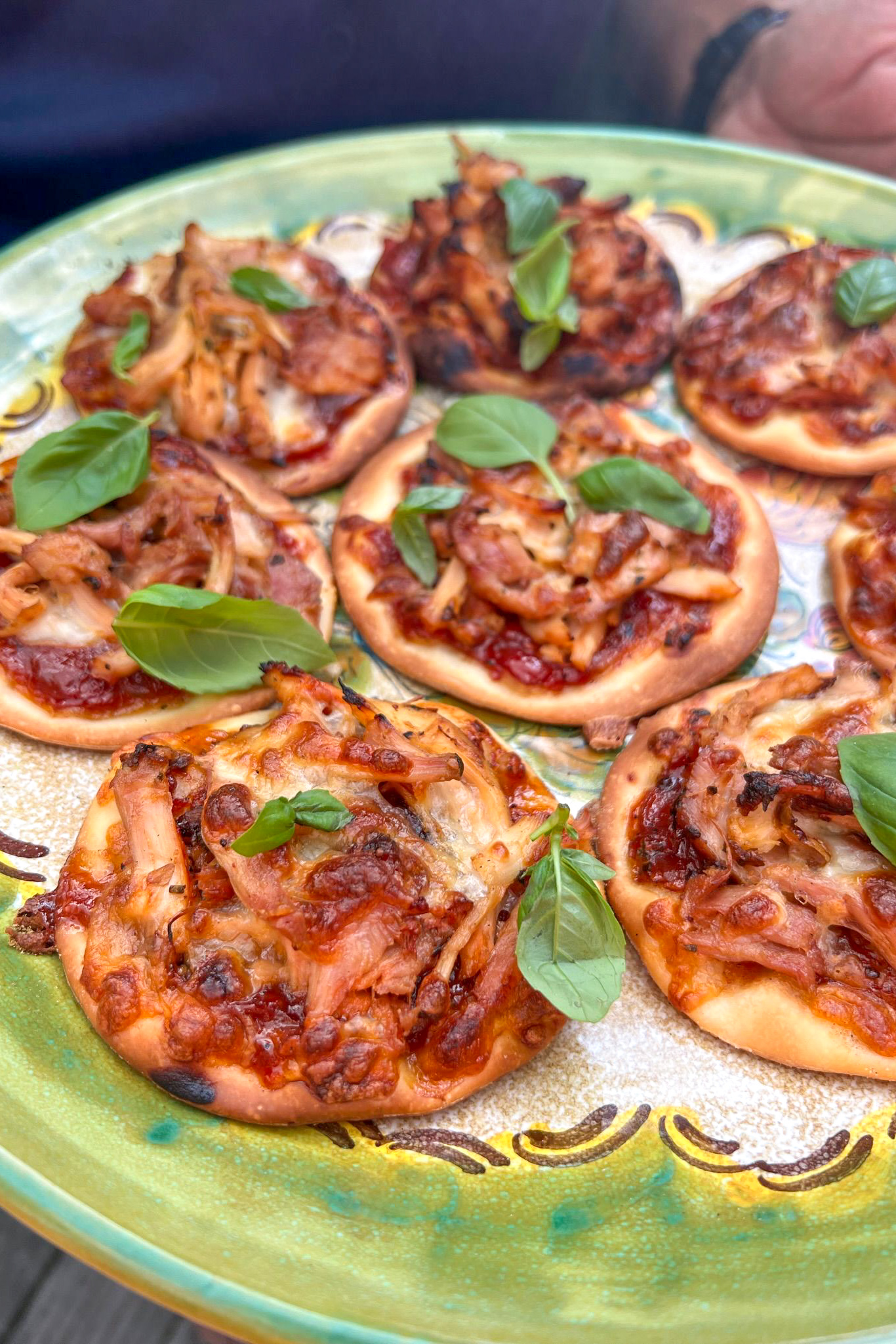 formulekip monza bbq flavoured mini pizza s van shaiff 3