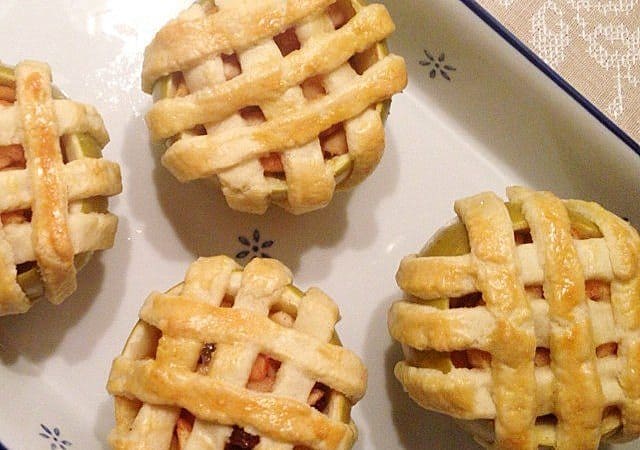 Binnenstebuiten-appeltaartjes1-640x450