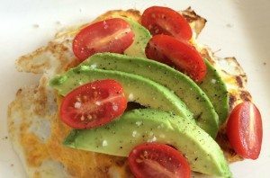 Broodje ei met avocado en tomaat_1