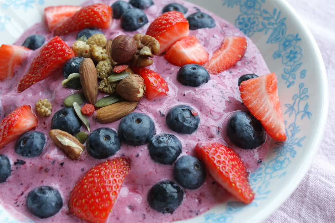 Francesca Kookt_frozen yoghurt als ontbijt_1_uitgelicht