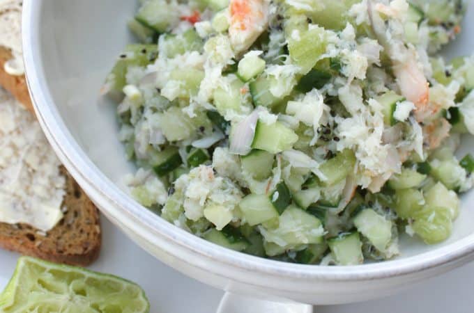 Francesca Kookt_krabsalade met kiwi_rachel khoo_1_uitgelicht