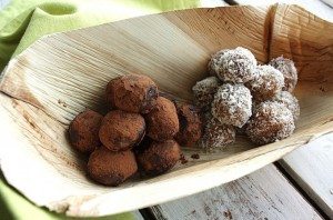 Francesca-Kookt_sweet-tahini-truffels_1_uitgelicht-680x450