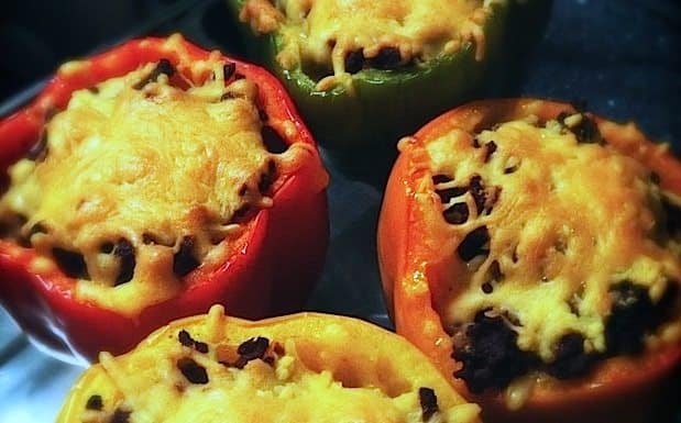 Gevulde paprika's surinaams gehakt2