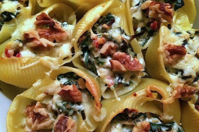 Gevulde-pastaschelpen-met-spinazie_1_uitgelicht2-680x450