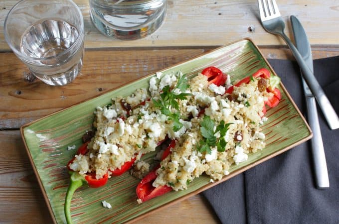 Gevulde-rode-paprika-met-bloemkool-curry-en-couscous_1