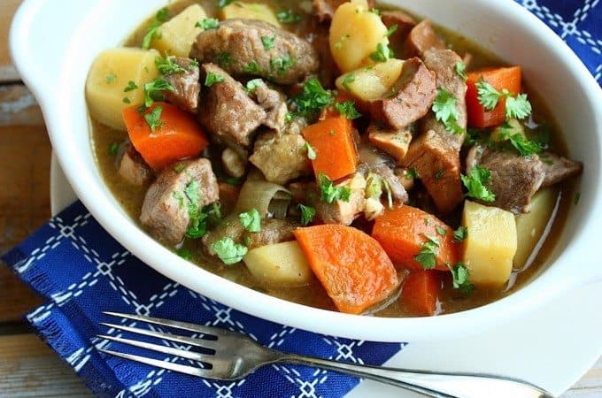 Ierse-lamsstoofpot-met-bier_1-680x450