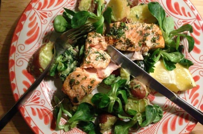 Jamies-lente-zalm-met-basilicum-aardappels1-680x450