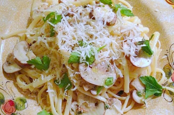 Linguine-met-champignons-citroen-knoflook-en-tijm2-680x450