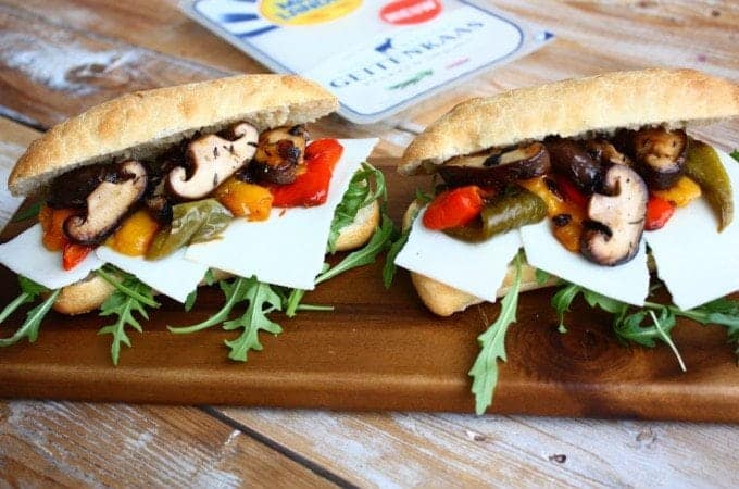 Maaslander_Geitenkaas_Broodje_Geitenkaas_Geroosterde_paprika_2-680x450