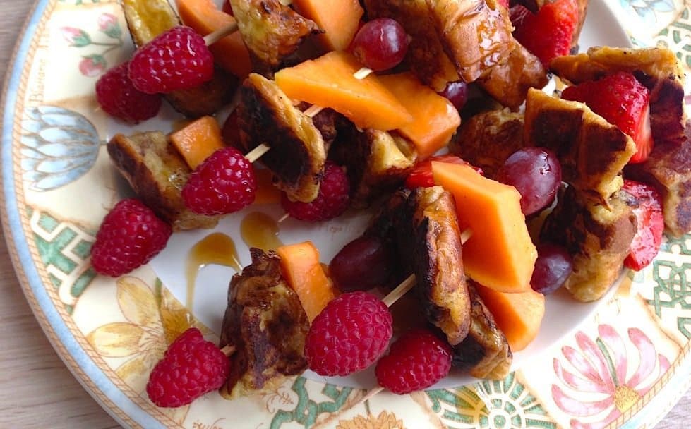 Ontbijt spiezen met fruit en wentelteefjes_uitgelicht_1