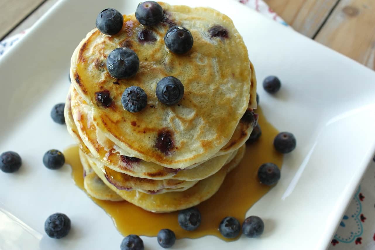 Pancakes met karnemelk en bessen_1