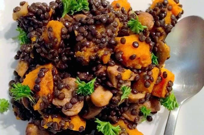 Salade-met-pompoen-linzen-en-champignons_1_uitgelicht-680x450