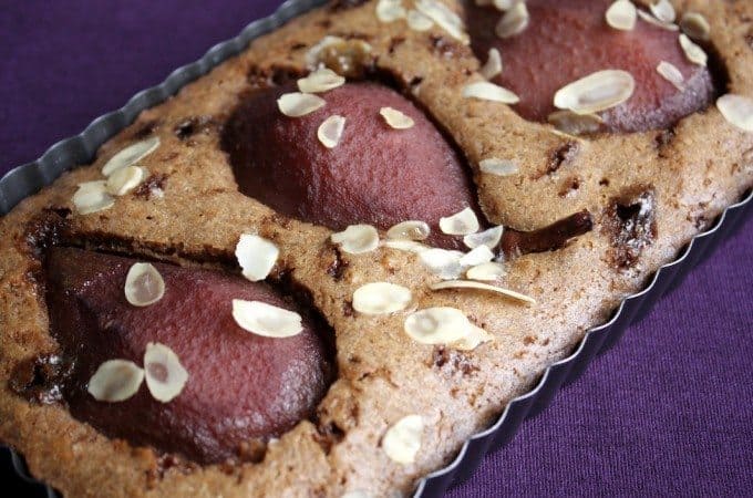 Speculaascake-met-stoofperen-en-amandel_1-680x450