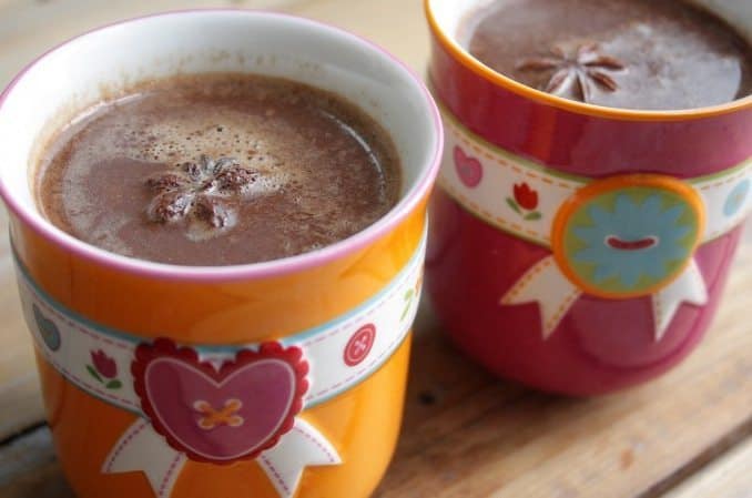 Warme-chocomel-met-anijs_1-680x450
