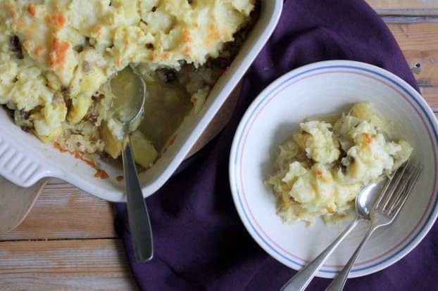 Zuurkool-met-gehakt-kerrie-en-ananas_1-680x450