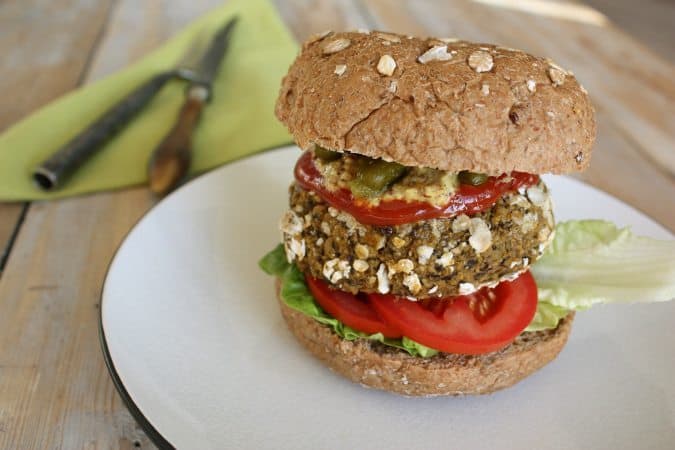 Zwarte bonenburger met pompoen_1_uitgelicht