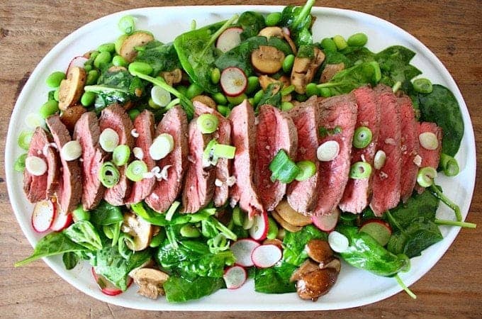 biefstuksalade-baby-spinazie-citrus-vinaigrette-1-680x450