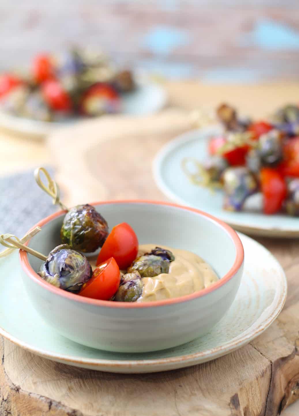 paarse-spruiten-snack-met-ketjap-dip-2