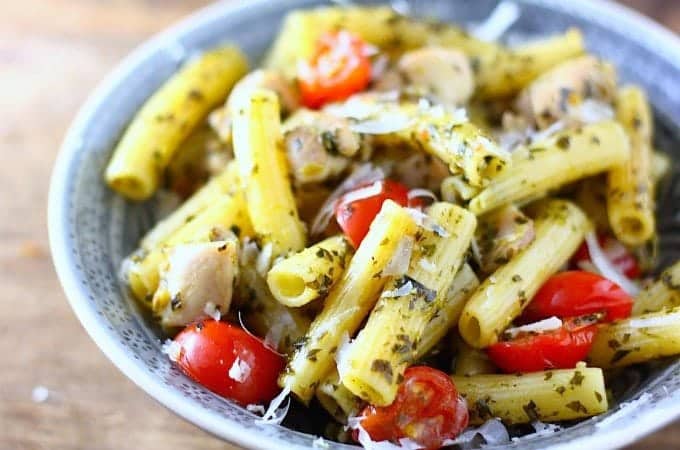 pasta-met-kip-en-boerenkoolpesto-2-680x450