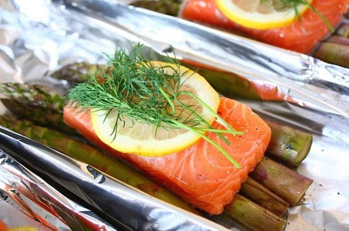 zalmpakketjes-met-groene-asperges-3-680x450
